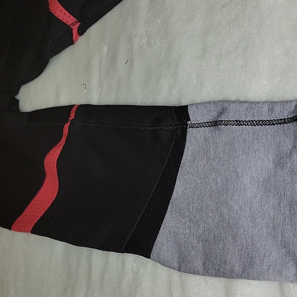 Girls RBX Size 6 dry fit leggings - Picture 2 of 5